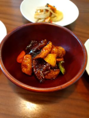 deep-fried mushrooms with gochujang sauce at Balwoo Gongyang - 발우공양 in Seoul