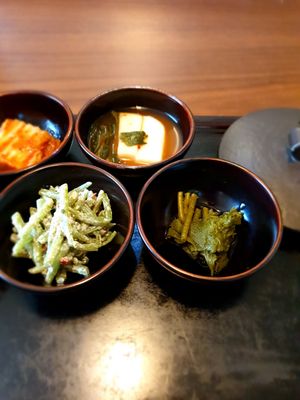 sides at Balwoo Gongyang - 발우공양 in Seoul