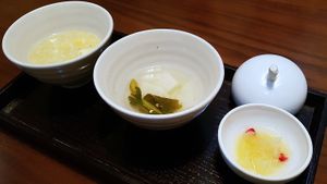 Course WON (December 2019) - 1st course: Sweet potato and millet porridge, radish water kimchi, white wood ear mushroom with pomegranate and yuzu at Balwoo Gongyang - 발우공양 in Seoul