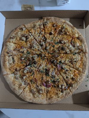 Buffalo chicken pizza at Cruzer Pizza in Los Angeles