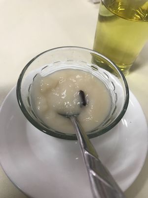 Postre (Maizena, clavo y leche de soya) y refresco at Vida Sana - Jesus Maria in Lima