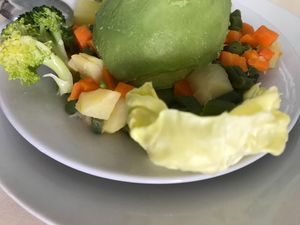 Ensalada de palta at Vida Sana - Jesus Maria in Lima