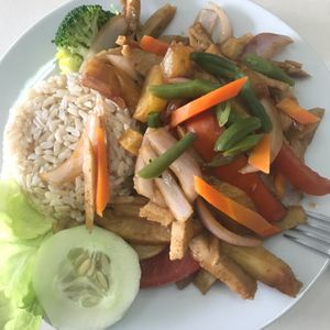 Lomo saltado at Vida Sana - Jesus Maria in Lima