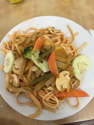 Tallarines rojos cm mixto  at Vida Sana - Jesus Maria in Lima