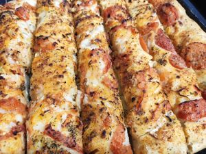 Focaccia with sundried tomatoes and vegetables  at MadoniEAT in Palermo