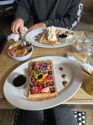   at Met Her At A Bar in Los Angeles