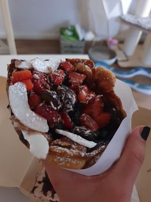 Had a yummy waffle delivered at Tatas in Berlin