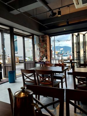  at Hello India - Al Waha in Geoje