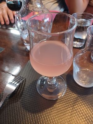  at La Bonne Heure in Paris