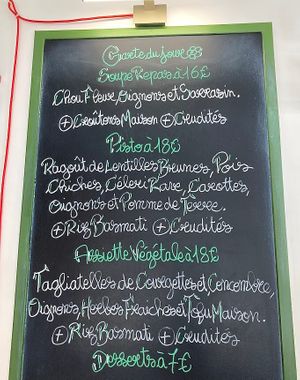  at La Bonne Heure in Paris