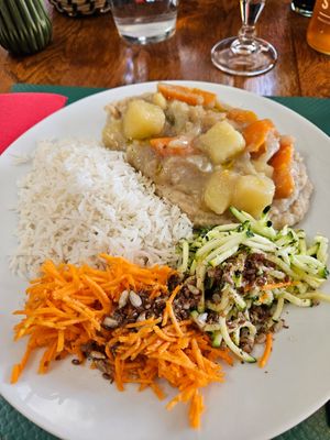  at La Bonne Heure in Paris