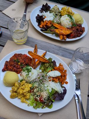 Main of the day at Mana in Ghent