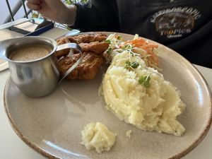 4 piece VFC  at The Green Edge Cafe and Store in Windsor