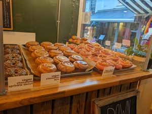 Vegan buns at Down to Earth Coffee in Brighton