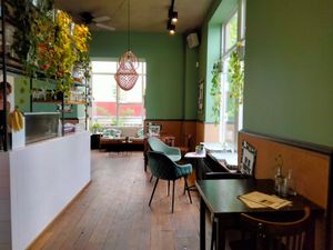 Indoor seating at Coffeelab in Nijmegen