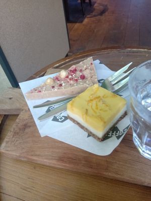 Rocky road (back) and Solero dessert (front) at Coffeelab in Nijmegen
