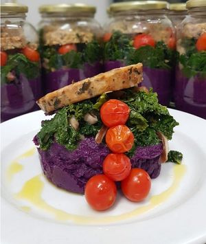 burger at Miosotis in Lisbon