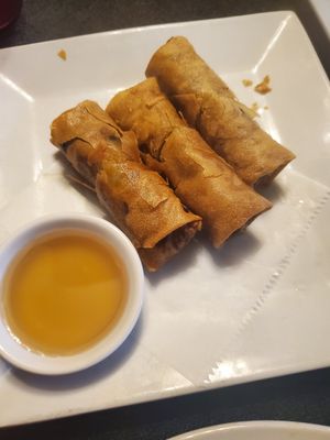 Egg rolls at V Kitchen in Ann Arbor
