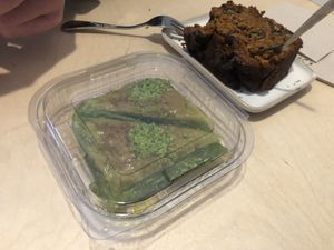 They also sell vegan baklava which I also hugely recommend trying  at Helin's Döner in Amsterdam