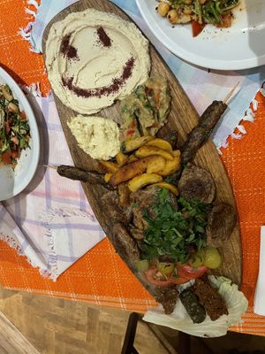 Grillteller für 2 🥰  at Vegano Flavors in Berlin