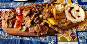 Grillplatte at Vegano Flavors in Berlin