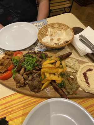 Grillplatte für Zwei  at Vegano Flavors in Berlin