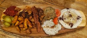 Mix plate for one (ok for 2 + a starter) at Vegano Flavors in Berlin