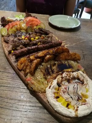 Vegane Grillplatte für 2 Personen at Vegano Flavors in Berlin