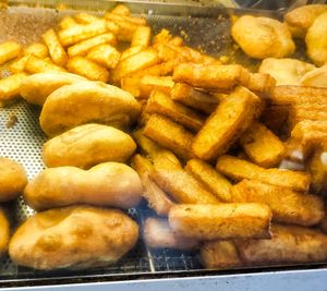 Carrot cake sticks at Delisnacks 德利食 - Bedok Reservoir in East Singapore