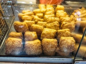 Butterfly bun at Delisnacks 德利食 - Bedok Reservoir in East Singapore