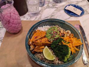 dragon fruit and satay bowl 🍜 at Winners Vegan Restaurant in Athens