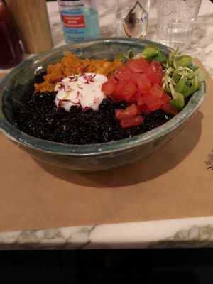 Tumeric Curry at Winners Vegan Restaurant in Athens