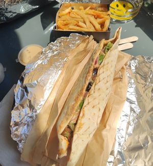 I got the Pocket with vegan sauce and fries with paprika. It was extremely delicious and a big portion. It is very affordable too. It's definitely a recommendation! The guys were v at To Revithi Falafel Bar in Athens