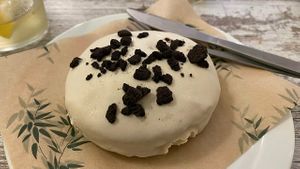 Berlina de oreo at El Jardi in Mataro