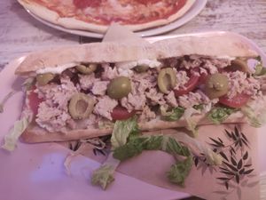 Bocadillo vegetal de atún at El Jardi in Mataro