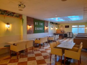  at El Jardi in Mataro