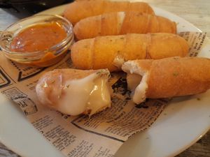 Tequenos at El Jardi in Mataro