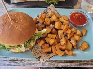  at El Jardi in Mataro