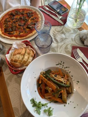   at Al Corner in Venice