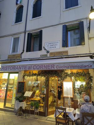  at Al Corner in Venice