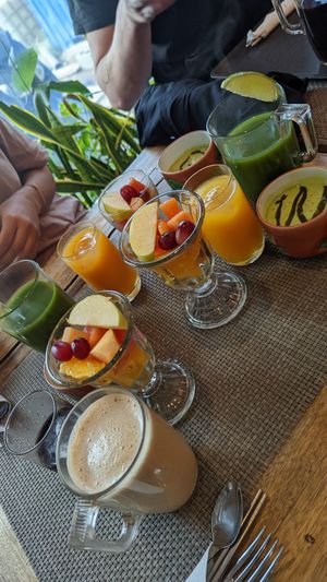  at Matcha Café in Dakar