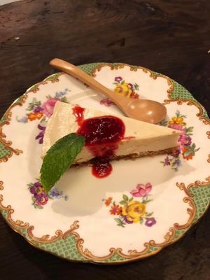 Vegan cheesecake, too tempting to pass up   at Itadakizen Paris in Paris