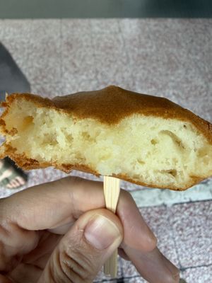   at Èrjiě Jīdàngāo 二姊雞蛋糕 in Tainan