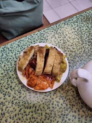 Plate of different mocked meat (it seemed like their speciality) but I'm not a fan at Po Lin Yuen 寶蓮苑素食 - Sai Ying Pun in Hong Kong Island