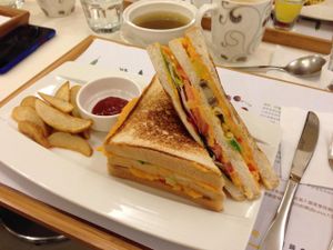 Sandwich at Loving Hut - Hankou in Taichung
