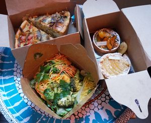 Delivery: Quiches + Seasonal Salad + Tartalettes at Land & Monkeys - Beaumarchais in Paris
