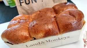 Pain brioché ! at Land & Monkeys - Beaumarchais in Paris