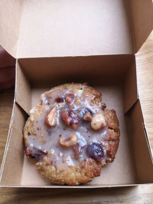 Cookie troooop bon at Land & Monkeys - Beaumarchais in Paris