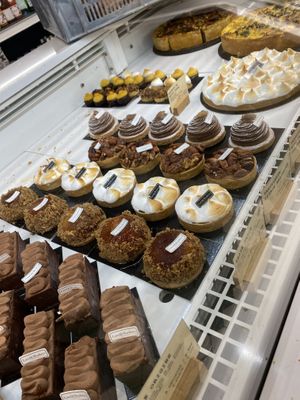 Sweets  at Land & Monkeys - Beaumarchais in Paris