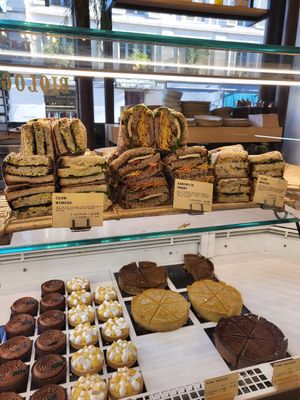  at Land & Monkeys - Beaumarchais in Paris